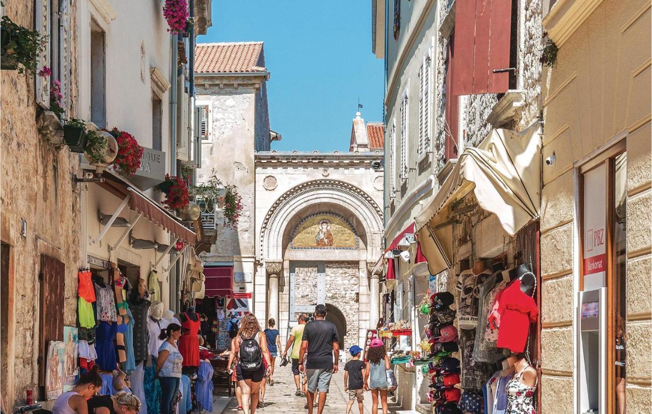 Beautiful Apartment In Porec With Wifi Εξωτερικό φωτογραφία