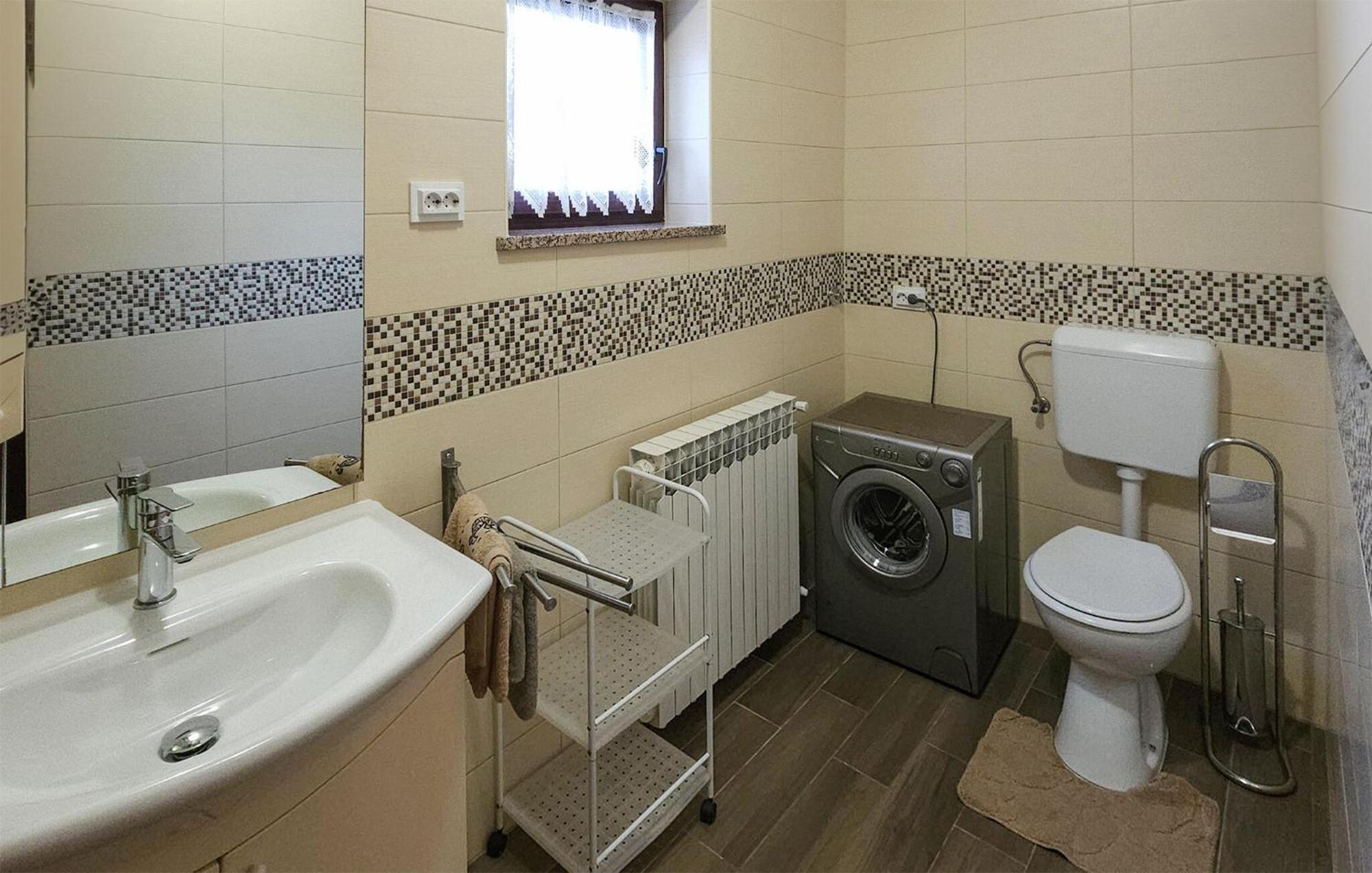 Beautiful Apartment In Porec With Wifi Εξωτερικό φωτογραφία