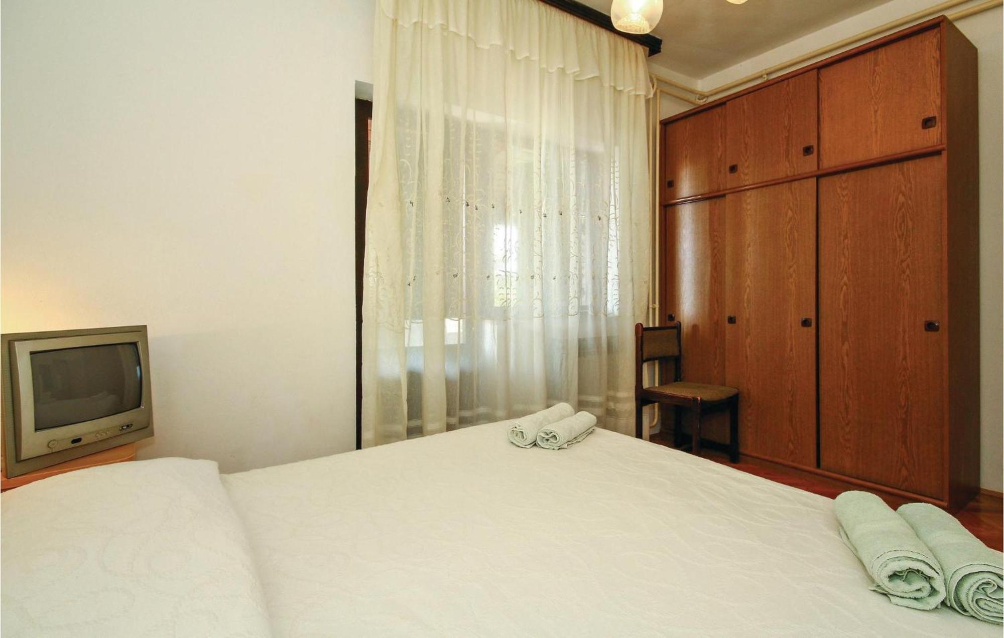 Beautiful Apartment In Porec With Wifi Εξωτερικό φωτογραφία